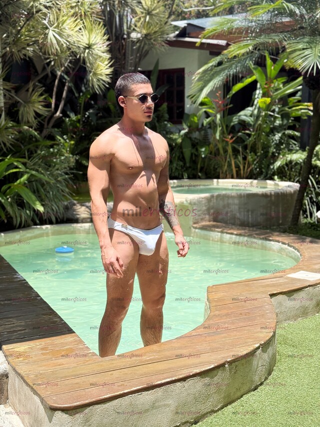 FOTOS DE PAISA VARONIL VERGON SERIO Y COMPLACIENTE DISPONIBLE