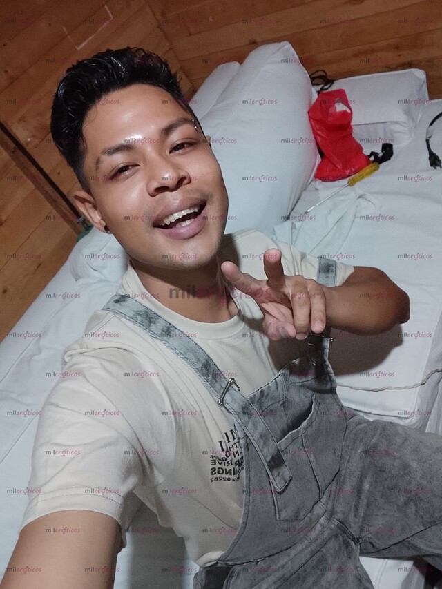 FOTOS DE NEA JOVEN CON 19 CM DE VERGA , MORENITO , ACTIVO