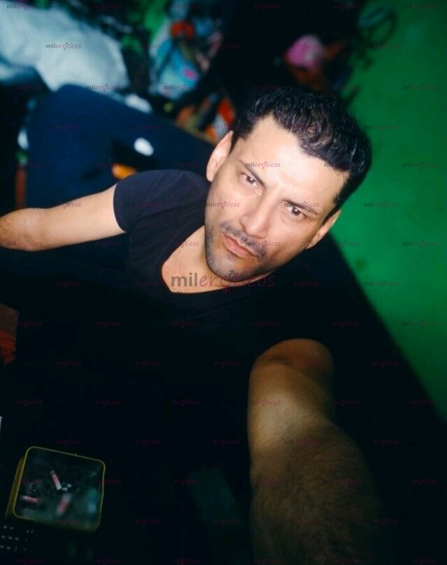 FOTOS DE CHICO CALIENTE CONTACTAME NO CUENTO CON LUGAR