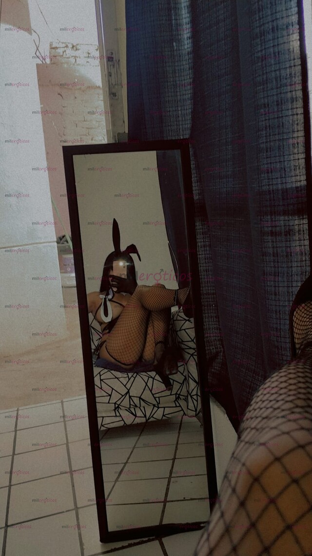 FOTOS DE CAROLINA TU CHAPARRITA CHICHONA COMPLACIENTE