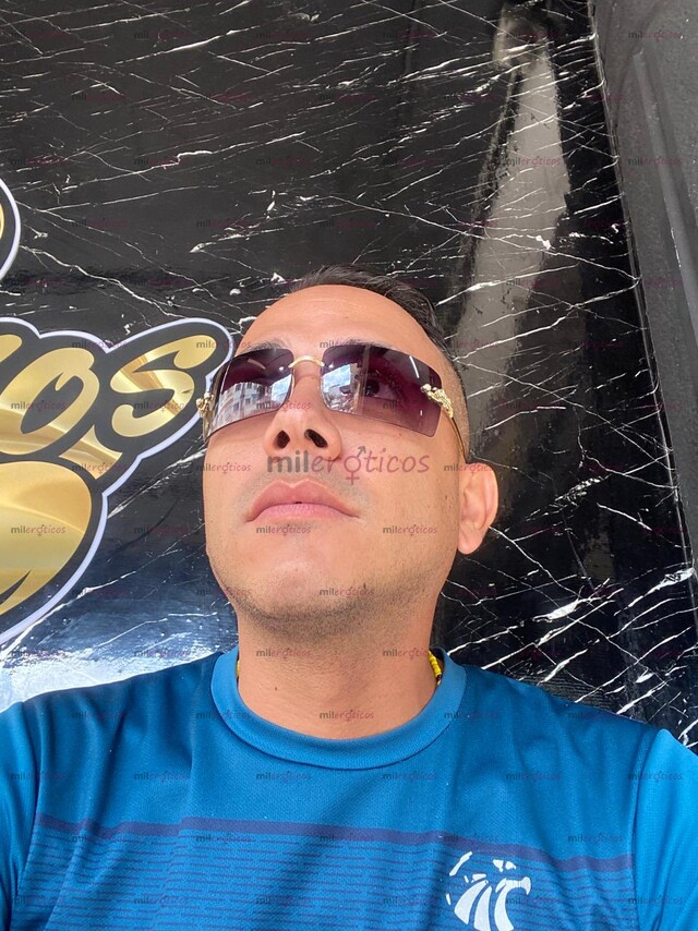 FOTOS DE ULTIMOS DÍAS VERGA DURA VENENOSA Y ROMPE CULO.....!!!!!