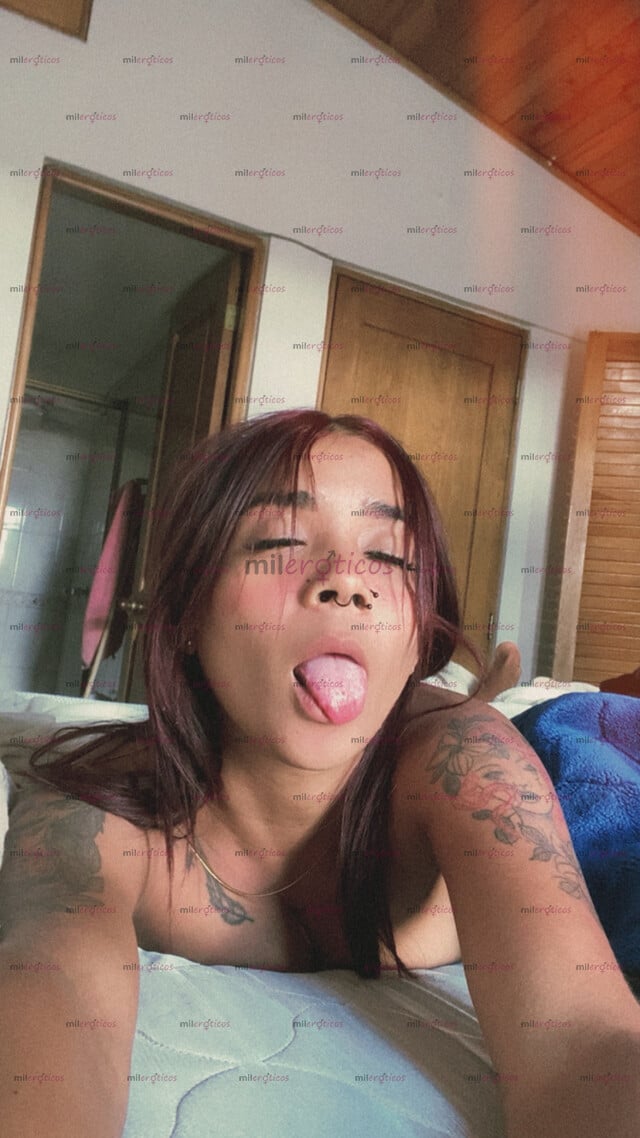FOTOS DE FLACA ESTRECHA DE PASO POR LA CIUDAD, VEN SACIA TODOS TUS DESEOS