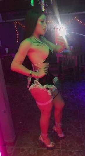 FOTOS DE TU MUÑEQUITA TETONA Y NALGONA GUERITA ÚNICA NO IGUALADA