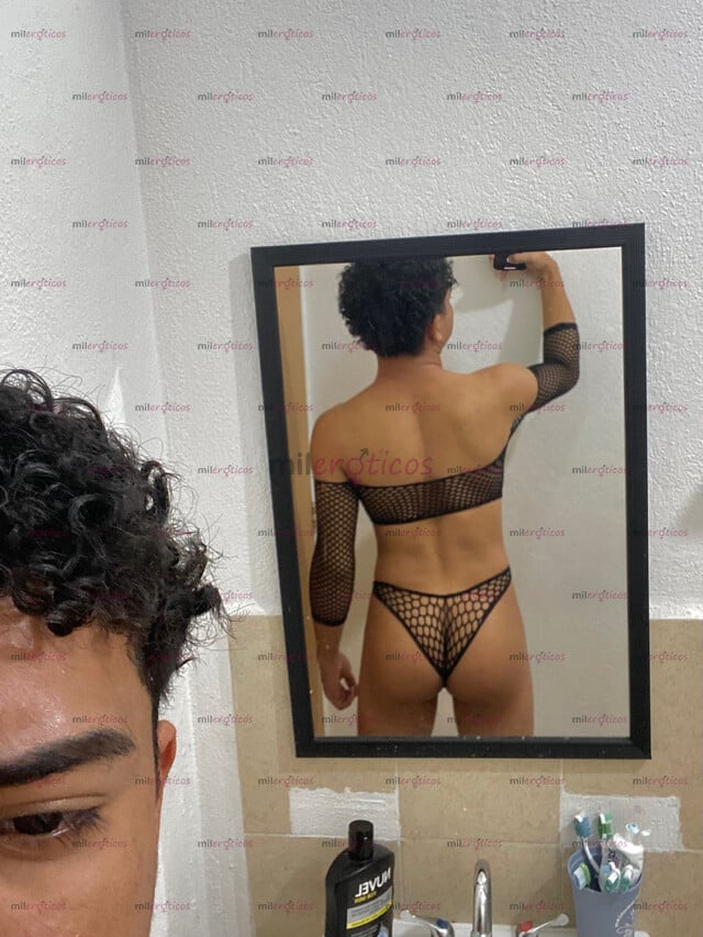 FOTOS DE TWINK CHAPARRITO Y MUY HOT, VEN Y DISFRUTA LO RICO QUE TE LA VOY A MAMAR