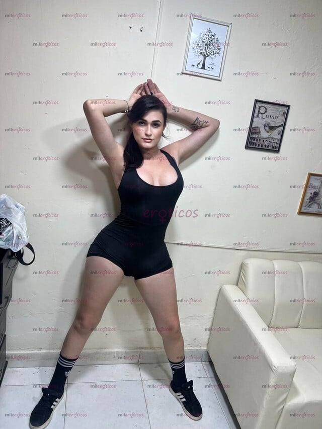 FOTOS DE HERMOSA CHICA TRANS CALIENTE Y FOGOSA SÚPER FEMENINA TETONA Y NALGONA