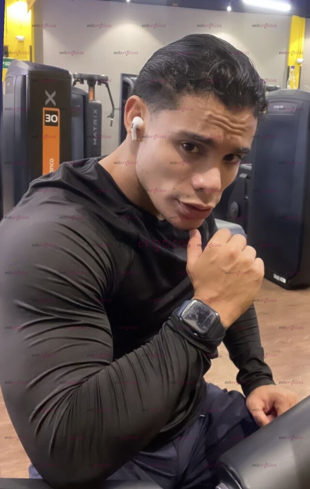 FOTOS DE CHICO ACOMPAÑANTE Y EXCLUSIVO ACEPTA VIAJES