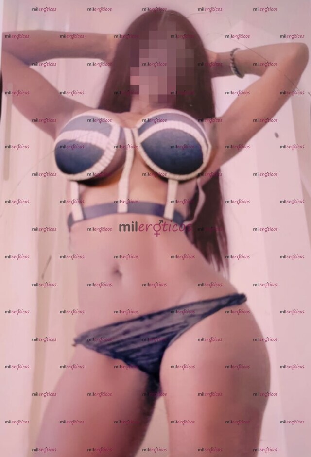 FOTOS DE MORENA MODELO NEGRA LINDA ATRACTIVA CUERPO HERMOSO MUY COMPLACIENTE