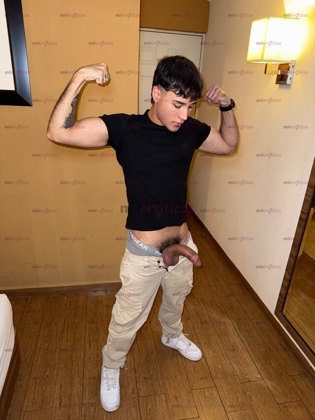 FOTOS DE 19 AÑOS EL NIÑO CON LA VERGA MÁS CURVA Y VENOSA 20CM