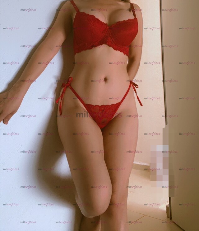 FOTOS DE MUÑEQUITA RICA, CON BELLO CUERPUECITO TETAS GRANDES Y PARADITAS