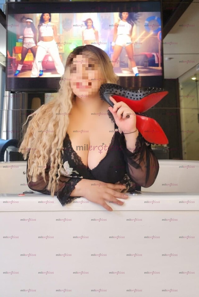 FOTOS DE A QUÉ NO PUEDES COMER SOLO UNA? CHICHONA VS SÚPER NALGONA, MAÑANERO, MASAJE A 4