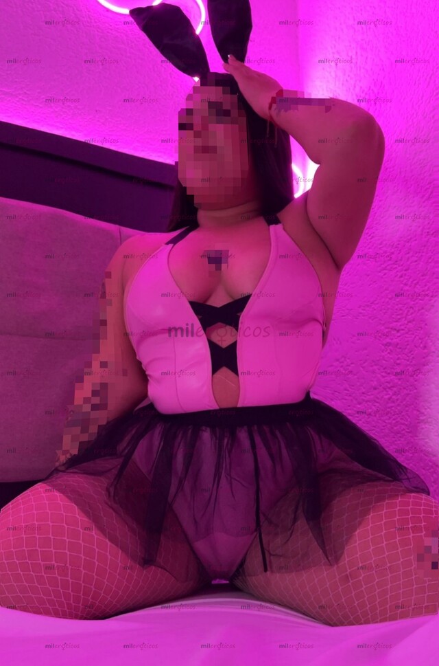 FOTOS DE SUCCULENT LADY JADE!!! TU CURVI DE GRANDES Y PELIGROSAS CURVAS