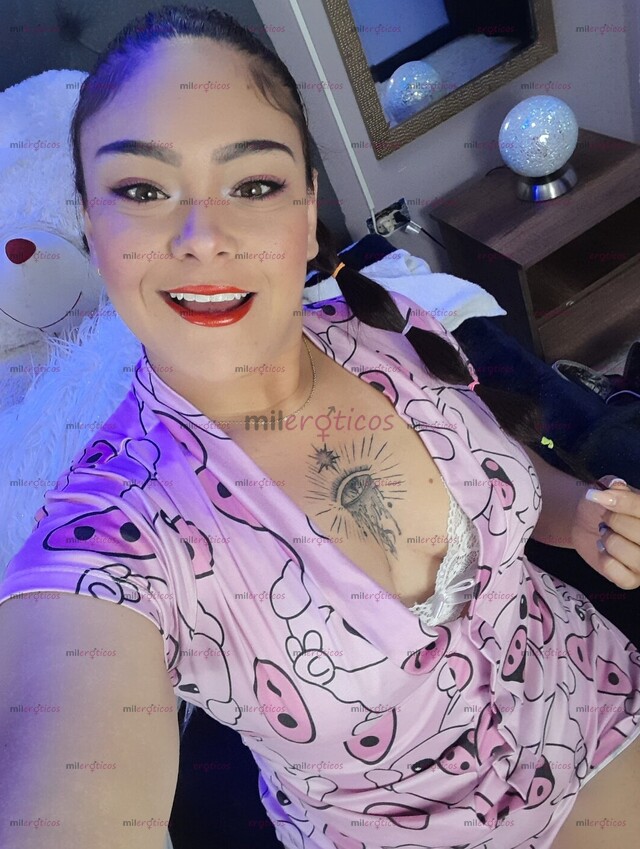 FOTOS DE CAMILA CHICA EXTROVERTIDA, PARCHADA Y RELAJADA