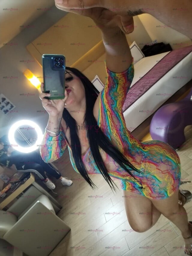 FOTOS DE ALGUIEN BUSCA UNA PUTITA? POR QUE YO ESTOY DISPONIBLE