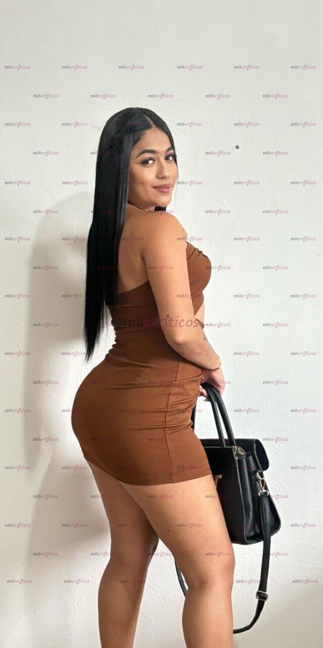 FOTOS DE LAURA HERMOSA COLOMBIANA PRIMERA VEZ EN TU CIUDAD