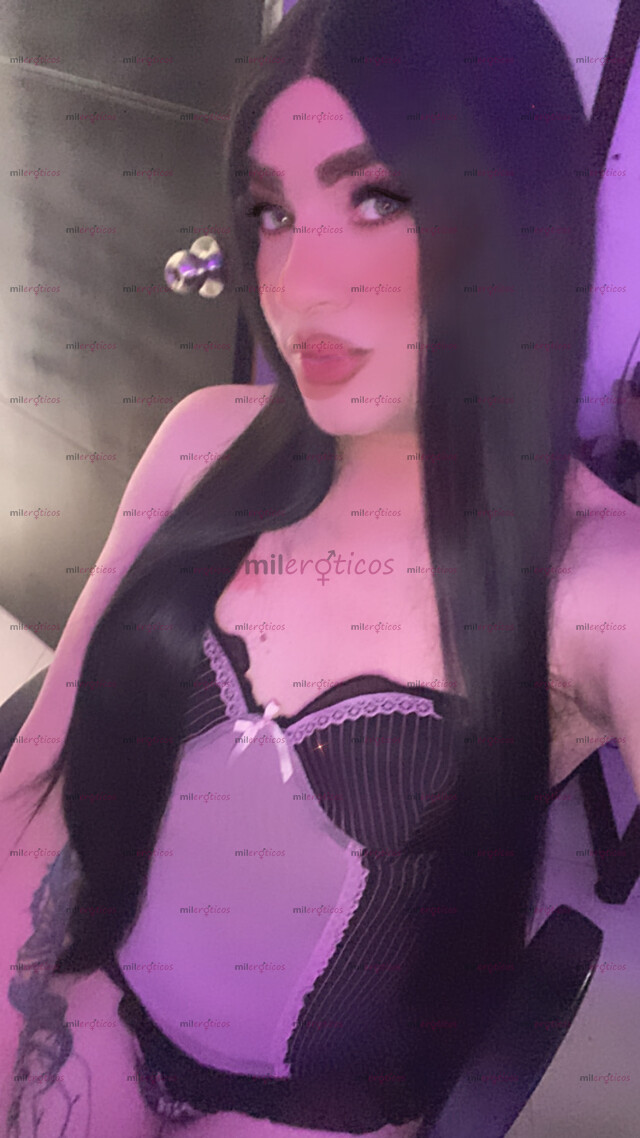 FOTOS DE MÁS RECARGADA QUE NUNCA. MÁS CALIENTE Y MÁS PERRA QUE SIEMPRE