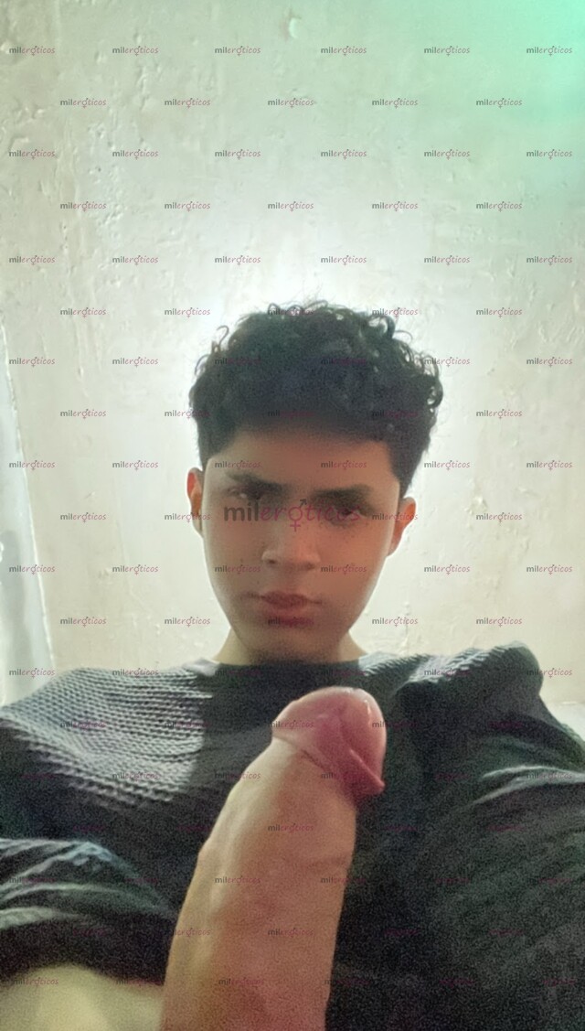 FOTOS DE UNIVERSITARIO CACHONDO DISPUESTO A TODO,VAMONOS DE VIAJE