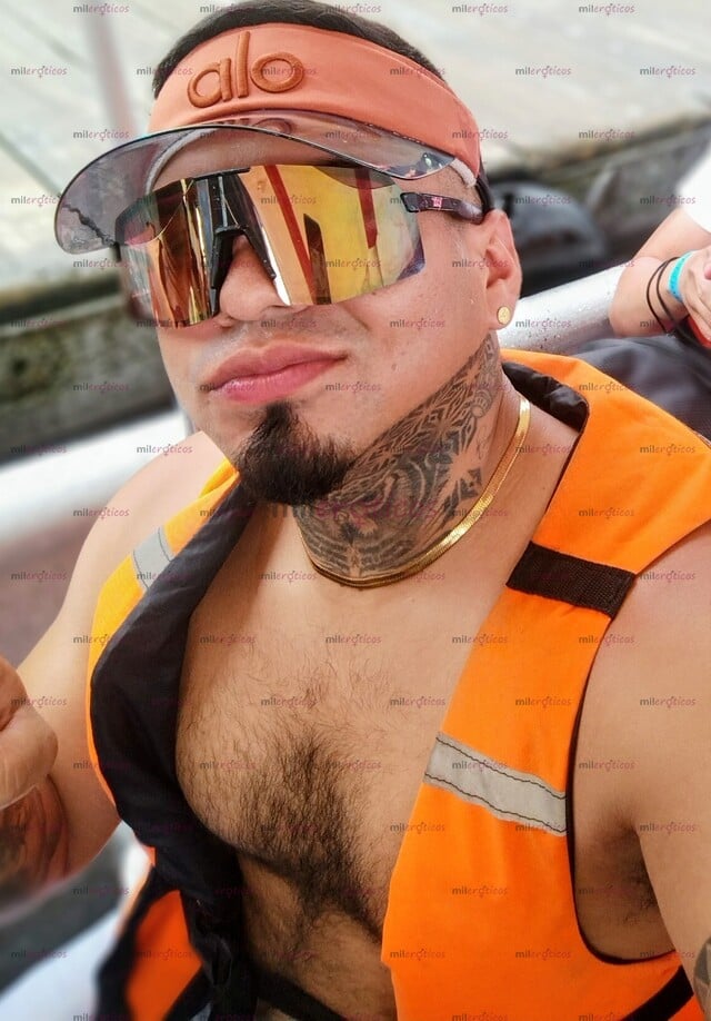 FOTOS DE VEN Y DISFRUTA DE UN POLLO MACHO VARONIL TATUADO EN TU CIUDAD