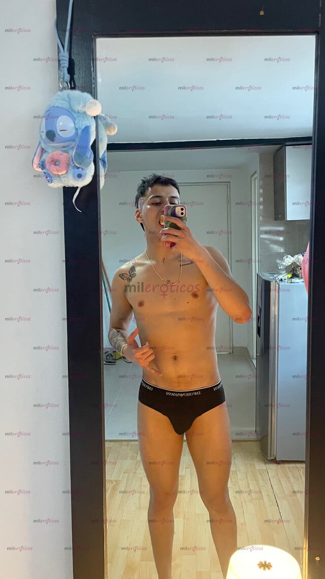 FOTOS DE FLACO POLLO VENEZOLANO DE 22CM BIEN MORBOSO PARA PASAR UN RATO AGRADABLE