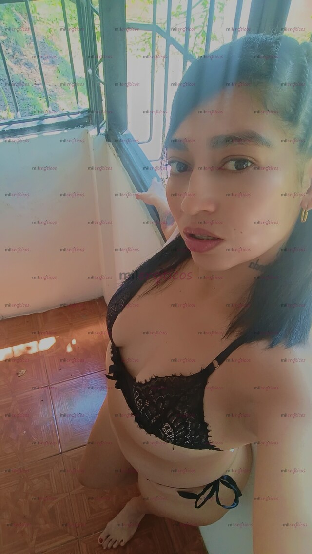 FOTOS DE LLEGO LO Q ESPERABAS EMILY TRAVIESA Y ATREVIDA