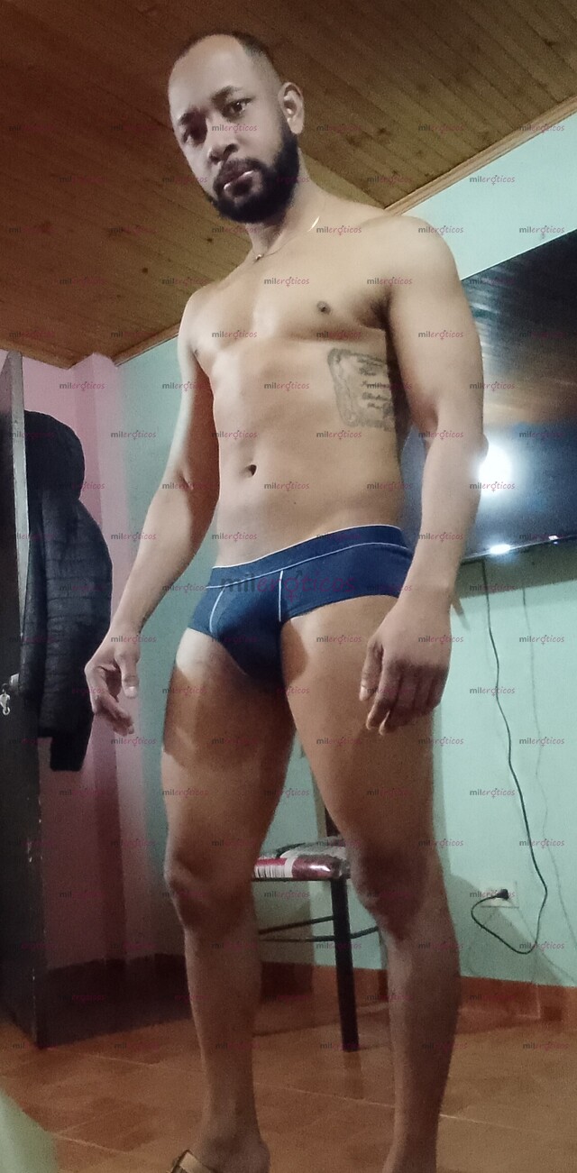 FOTOS DE COSTEÑO COMPLACIENTE SERIO SIN SITIO SOLO DOMICILIO