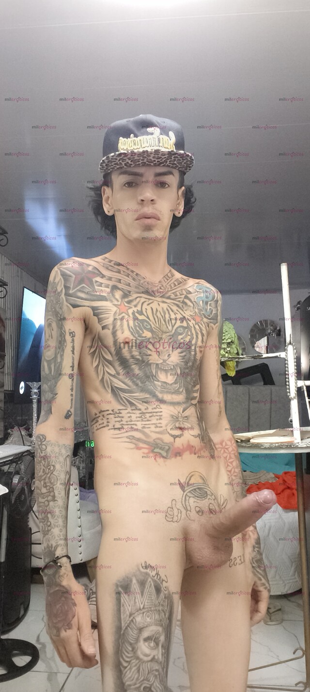 FOTOS DE FLACO TATUADO BLANCO VERGON ACTIVO MORBOSO