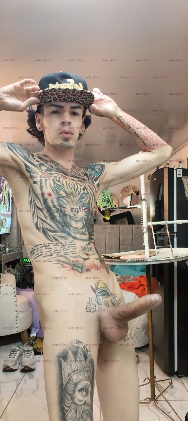 FOTOS DE FLACO TATUADO BLANCO VERGON ACTIVO MORBOSO