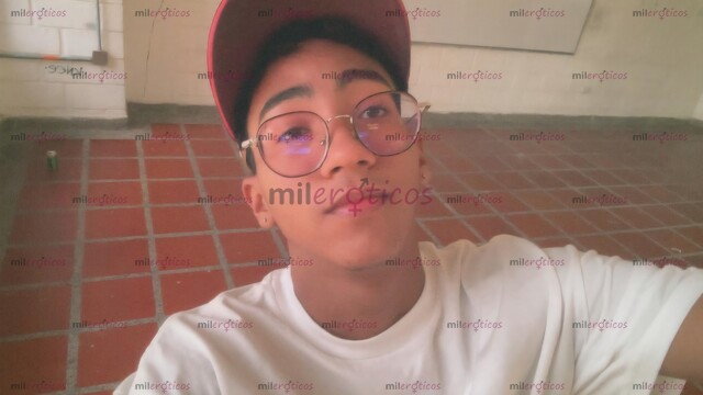 FOTOS DE JOVEN CHAVO FRESCO ESBELTO POLLITO DE GYM