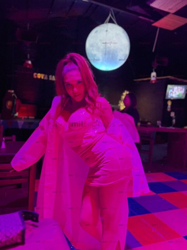 FOTOS DE MEGAN CHICA GUAPA Y SUPER FEMENINA DISPUESTA A CUMPLIR TODAS TUS FANTASIAS