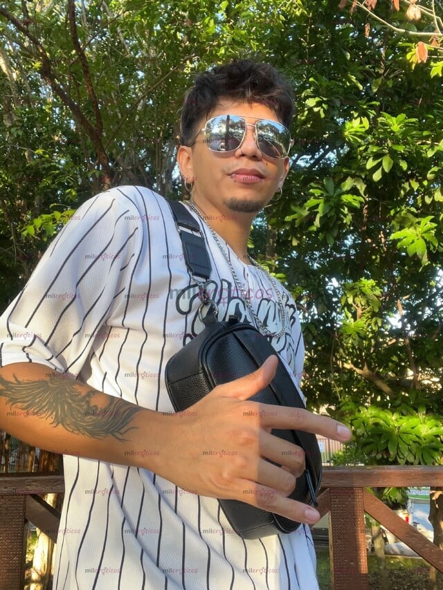 FOTOS DE ANDRÉ SEXY CHICO DE 23 AÑOS LECHERO 20 CM DE VERGA