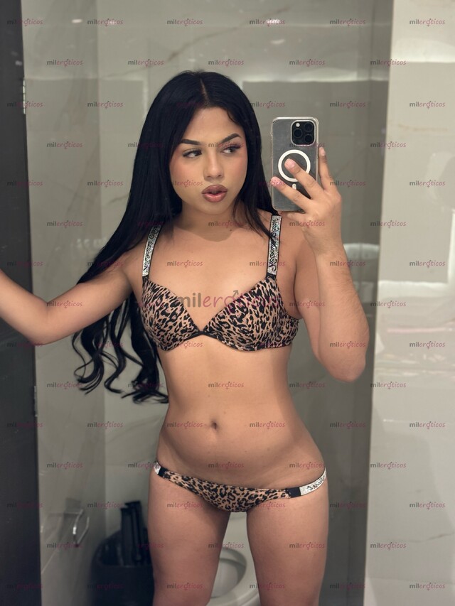 FOTOS DE MORENITA CANDENTE, ACTIVA Y PASIVA CON GANAS DE COGER