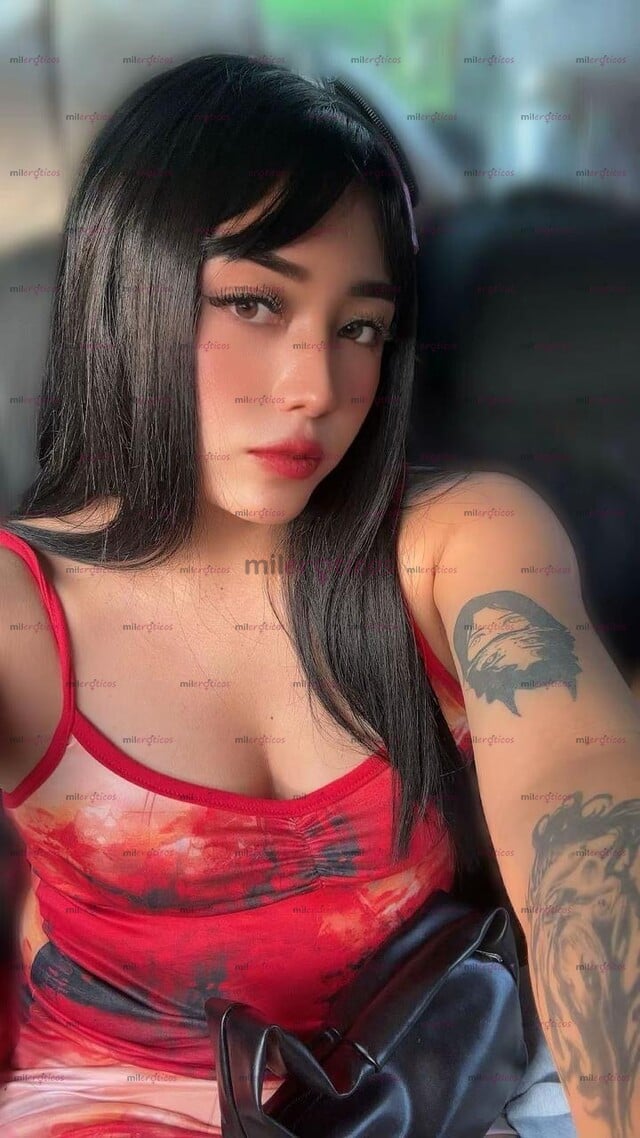 FOTOS DE ROUS 22 AÑOS FLAQUITA PUTONA CON PERRITO APRETADO Y UN CULO RIQUÍSIMO