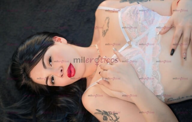 FOTOS DE MARIANA HERMOSA JOVEN DE 19 AÑOS DEBUTANDO ROSTRO ANGELICAL Y HERMOSA PIEL