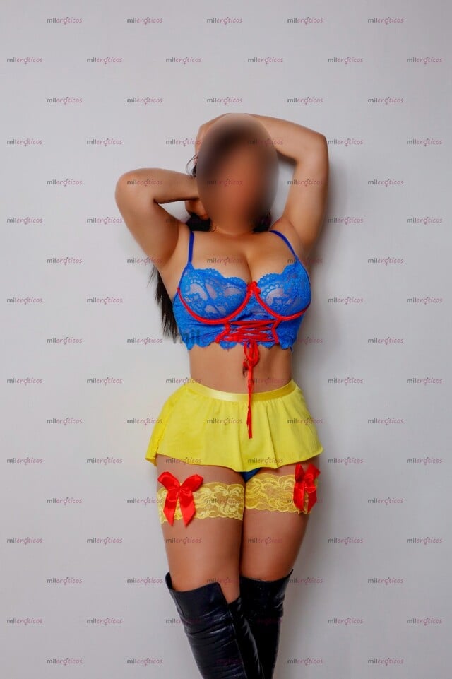 FOTOS DE DELICIOSA MILF VIP CON EL MEJOR SEXO ANAL Y VAGINAL