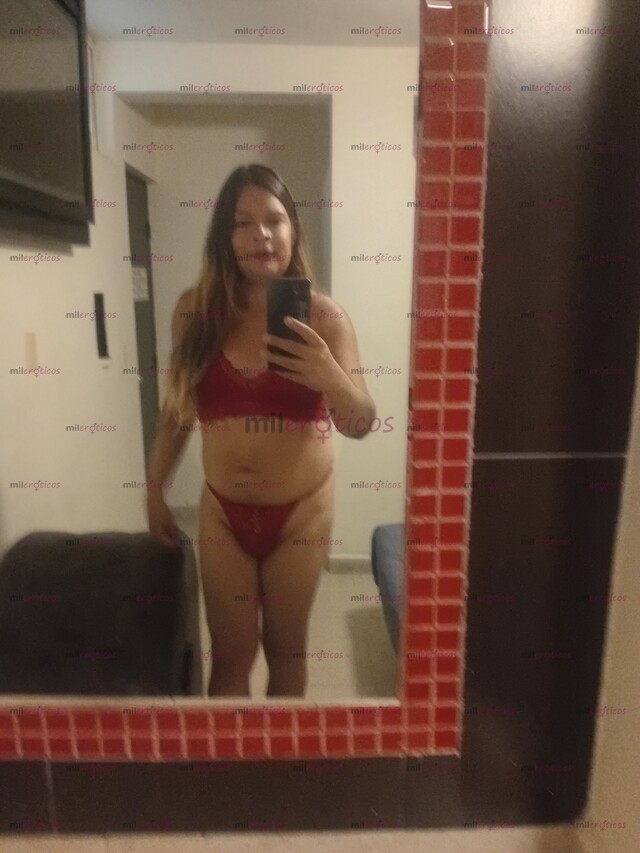 FOTOS DE CHICA TRANS PASIVA SUMISA ESMERALDA GOLOSA PUTA Y COMPLACIENTE