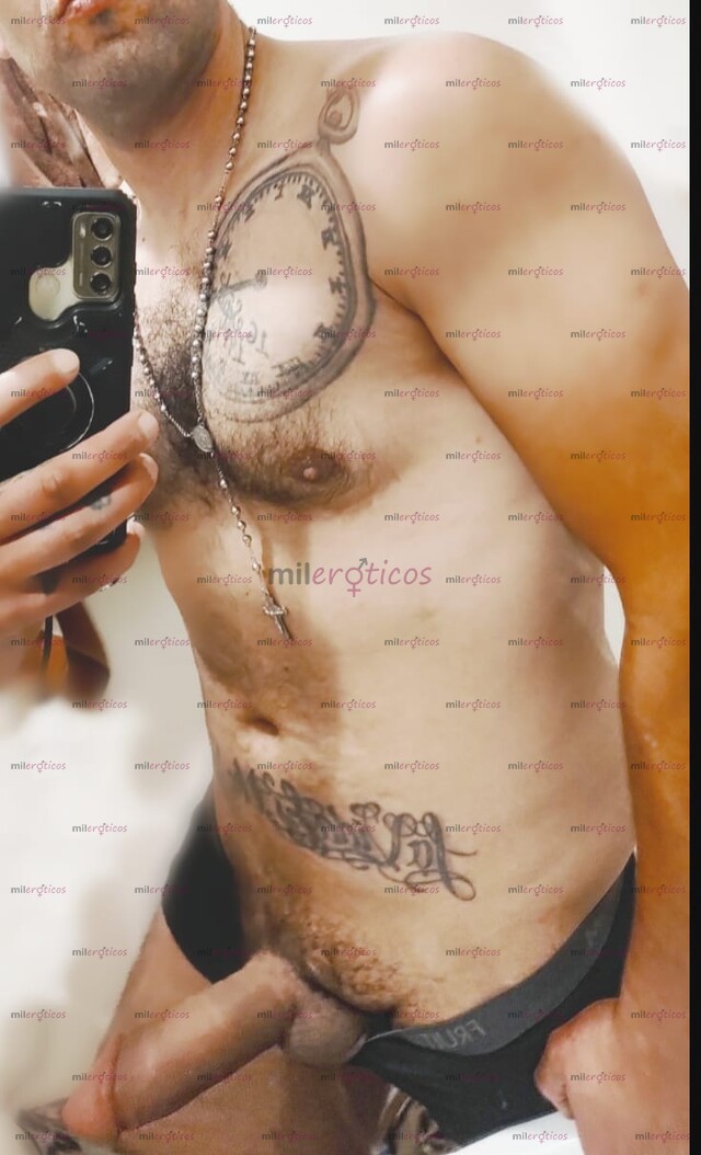 FOTOS DE CHICO GUAPO COMPLACIENTE LISTO PARA BRINDAR MI SERVICIOS DE MASAJES EROTICOS REL