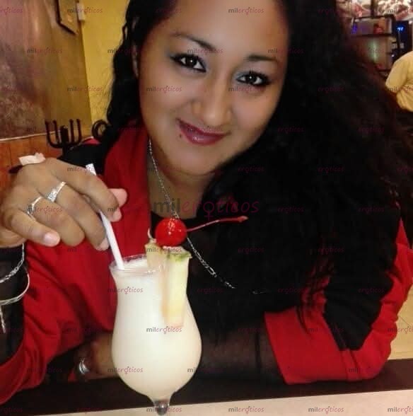 FOTOS DE HERMOSA BELLA MORENA BUENA ONDA CON LUGAR LLAMAME SIN PRISAS