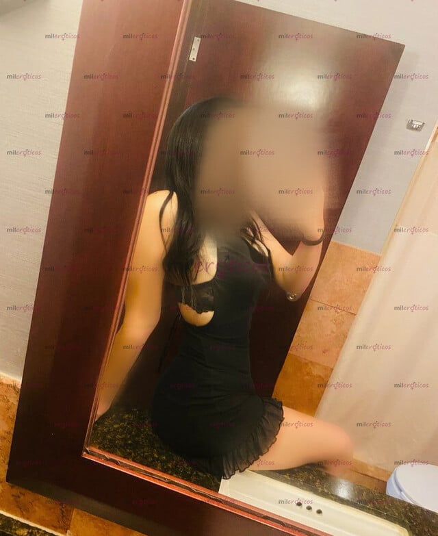 FOTOS DE FLAQUITA PARA QUE ME AGARRES COMO QUIERAS , LINDA PELINEGRA VOLUPTOSA Y RICA