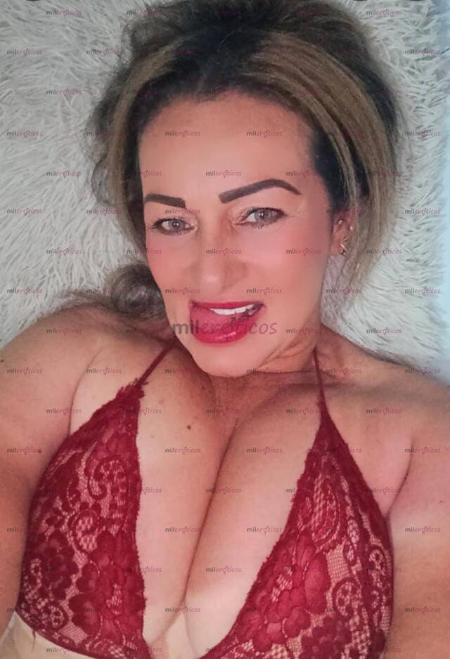 FOTOS DE HERMOSA SCORT VOLUPTUOSA , SENOS Y COLA GRANDE ,SUPER APASIONADA