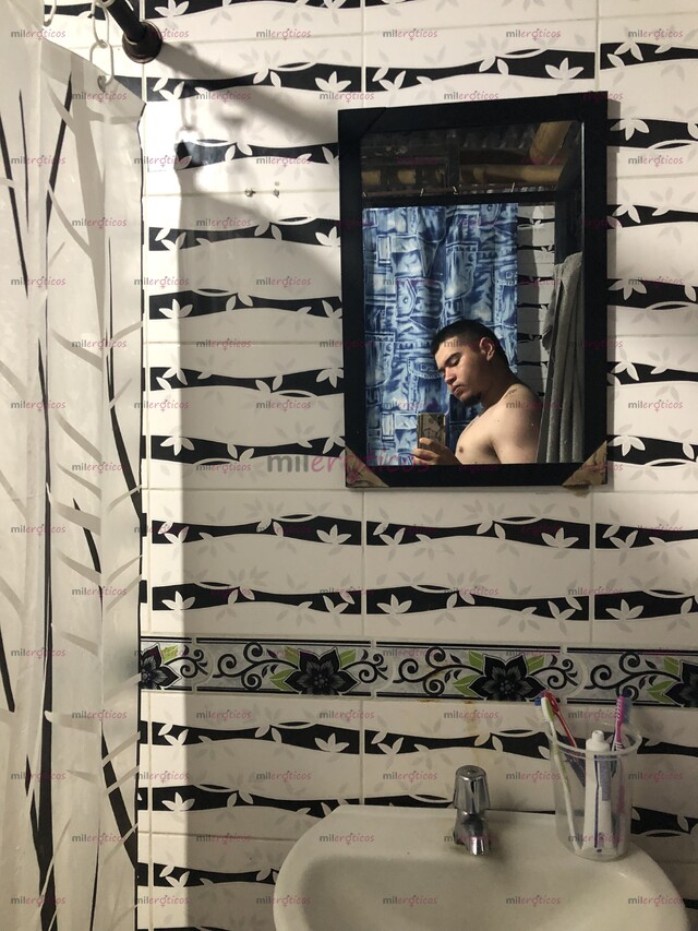 FOTOS DE TU COMPAÑÍA DESEADA, ¿ DONDE QUIERES LA LECHITA?