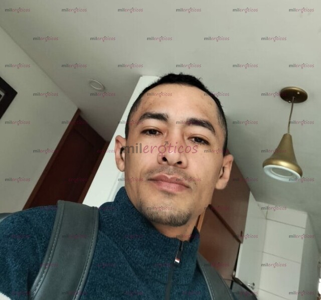 FOTOS DE ACT SIN SITIO, DISPONIBLE PARA HOMBRES SERIOS