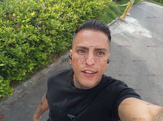 FOTOS DE HOLA SOY VÍCTOR UN CHICO RELAJADO Y EDUCADO, ME GUSTAN PASARLA BIEN