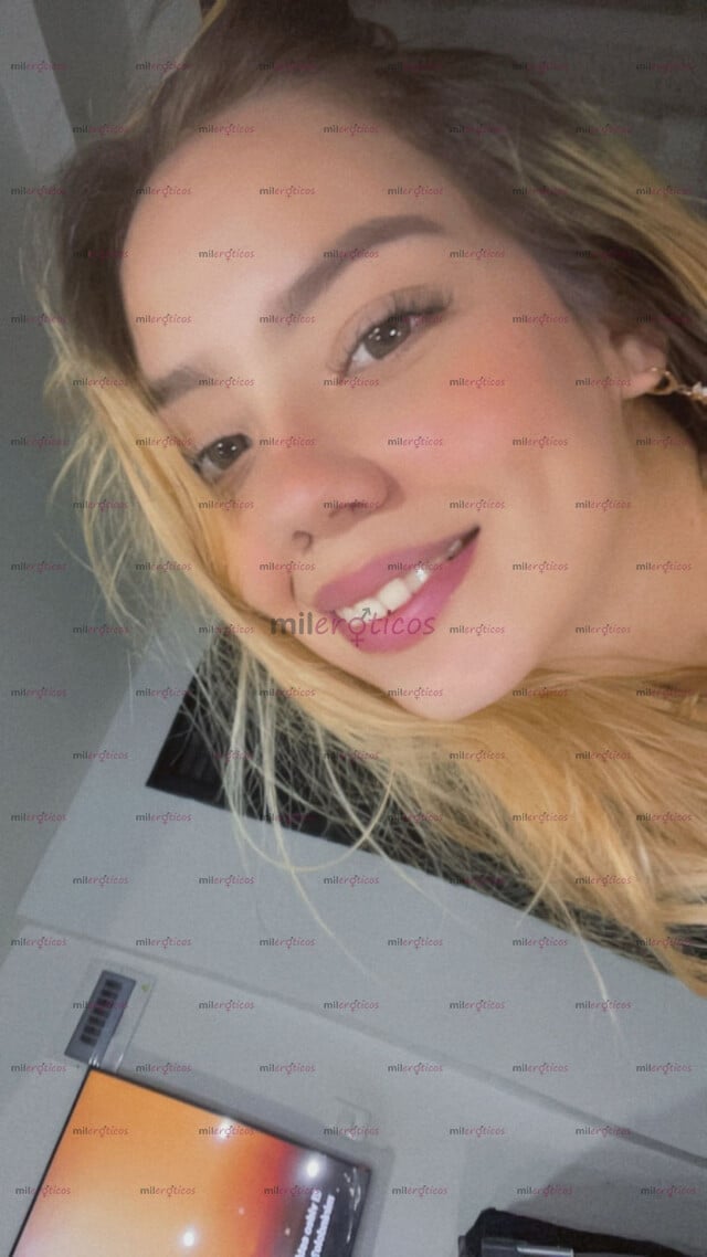 FOTOS DE MARTES Y MIÉRCOLES DELGADA ALTA RUBIA TE VOY A ENCANTAR