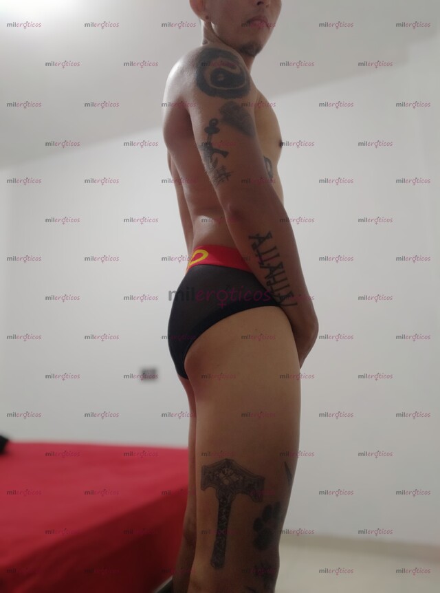 FOTOS DE MISTER SQUIRT CON EXPERIENCIA Y CON ASPECTO DE UNO DE 30