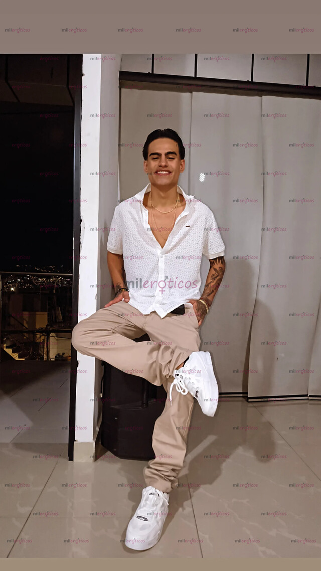 FOTOS DE SOY UN ACTOR PORNO MUY CALIENTE Y EXTROVERTIDO