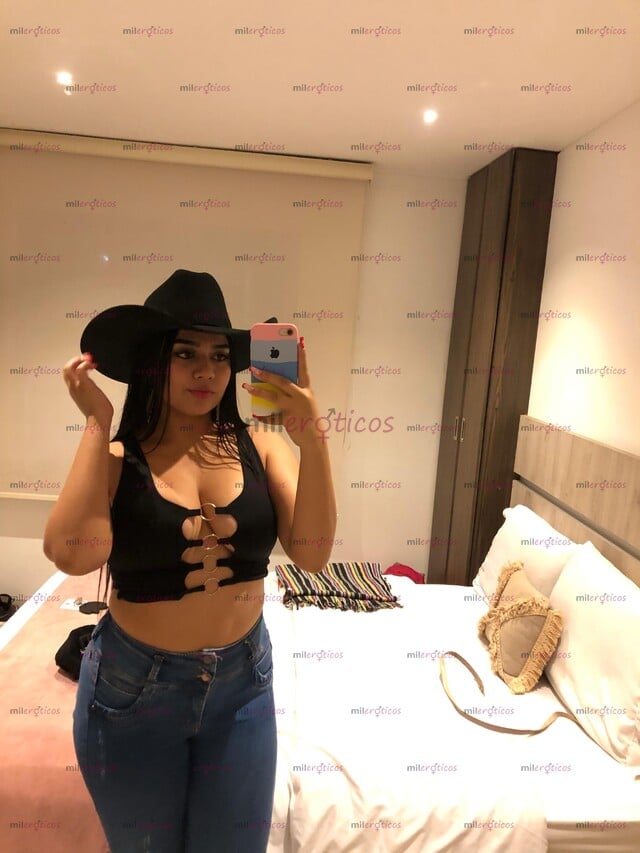 FOTOS DE PAISITA NALGONA BLANQUITA DE 18 AÑOS DESDE 10.000