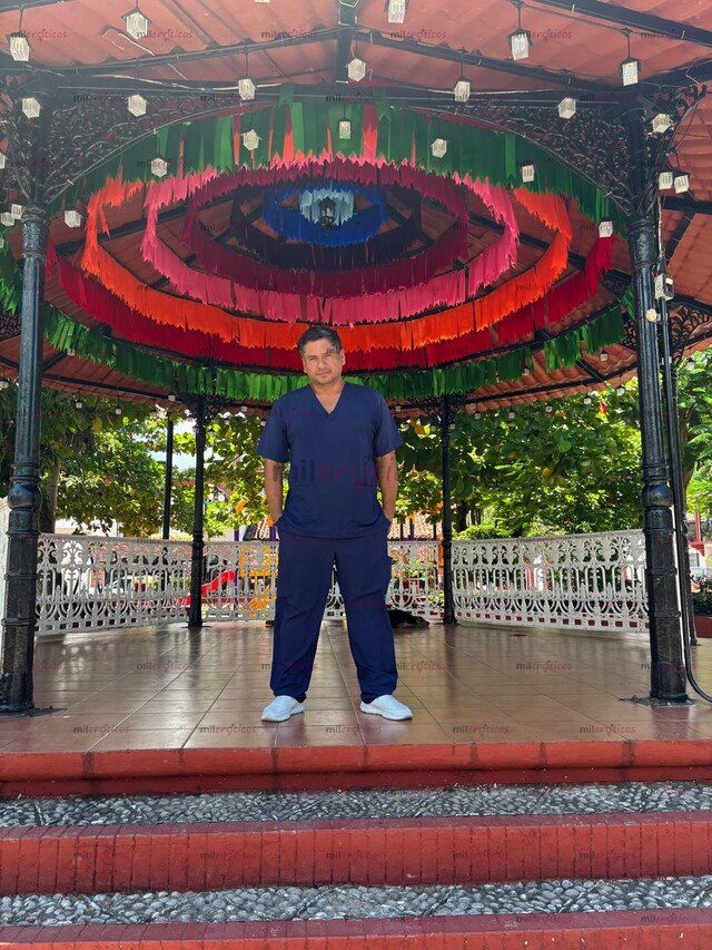 FOTOS DE MASAJE EROTICO Y MUY SENSORIAL