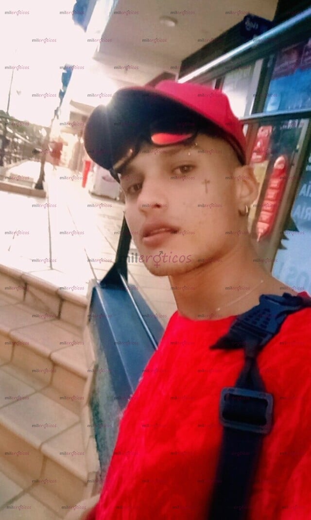 FOTOS DE HOLAAA SOY JUAN STIWAR NUEVO EN LA CIUDAD MUY NINFOMANA Y MUY COMPLACIENTES