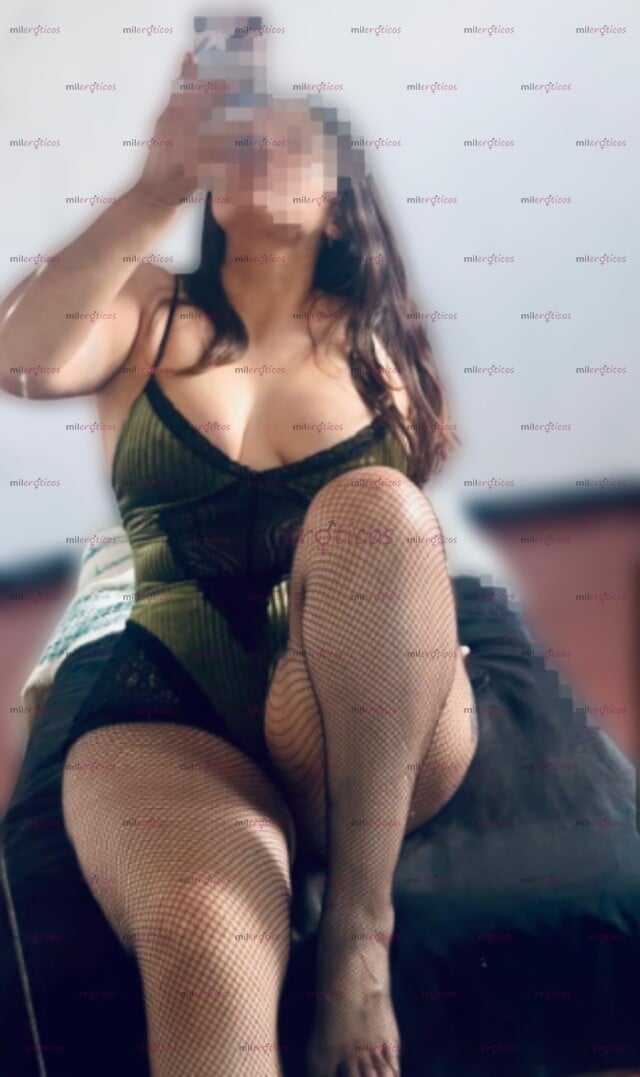 FOTOS DE DISFRUTA DE MIS DELICIOSAS CADERAS Y UN EXQUISITO MASAJE PIEL A PIEL