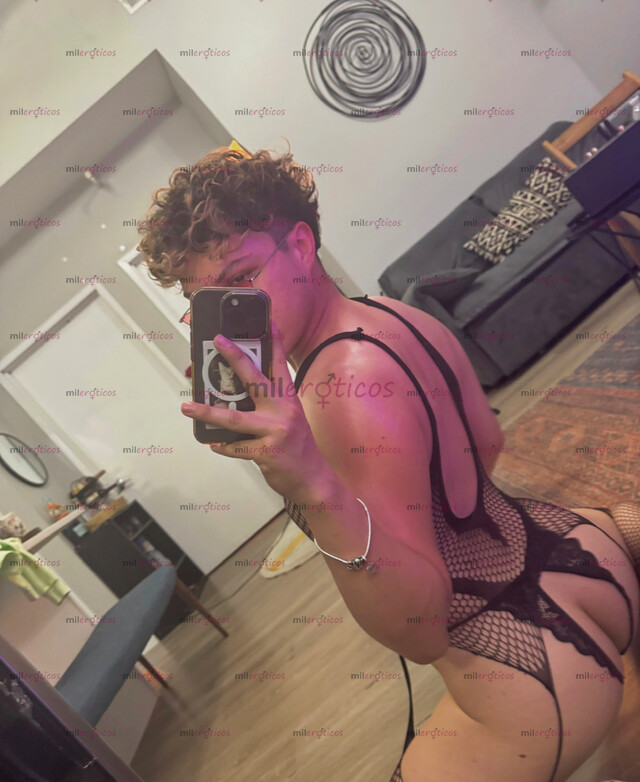 FOTOS DE FEMMENIN BUSCANDO UN PAPI QUE LE MUCHA LECHE