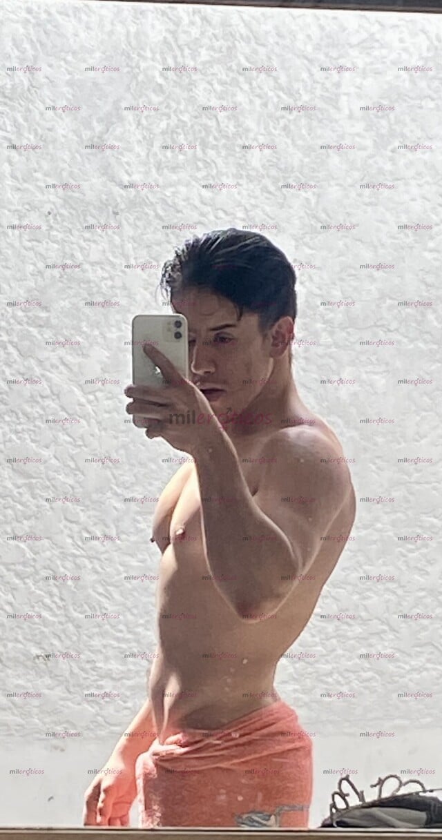 FOTOS DE POLLO, MUSCULOSO, MASCULINO, VERSÁTIL, CULON, VERGON MUY COMPLACIENTE
